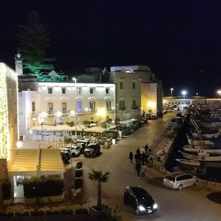Ferienwohnung Emozioni Dal Porto Trani Exterior foto