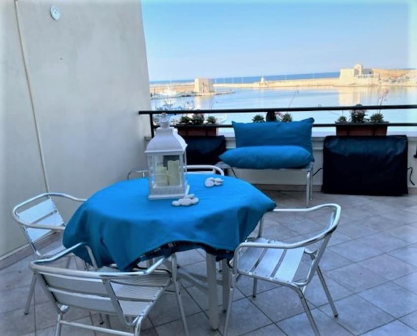 Ferienwohnung Emozioni Dal Porto Trani Exterior foto
