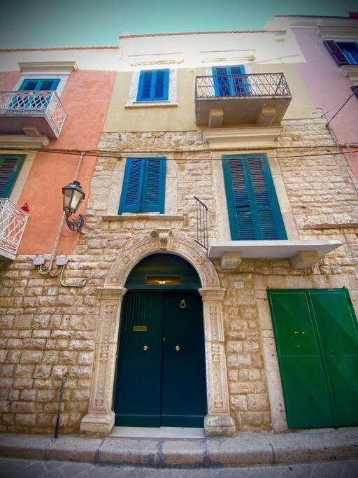 Ferienwohnung Emozioni Dal Porto Trani Exterior foto