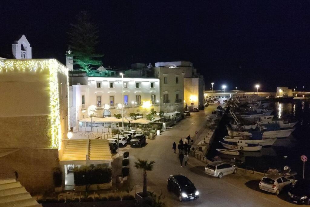 Ferienwohnung Emozioni Dal Porto Trani Exterior foto